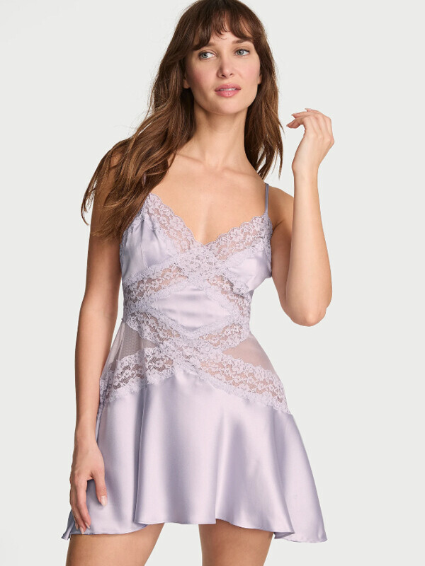 Victoria's Secret Dare to Dream Lace & Satin Flounce Slip